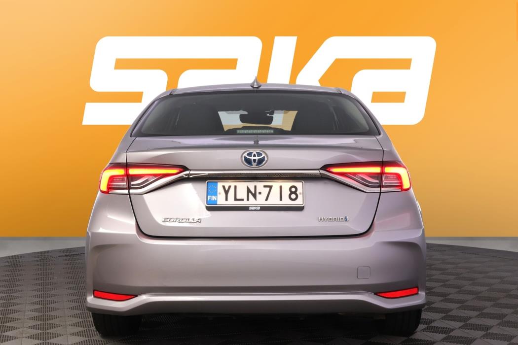 TOYOTA Corolla 2022