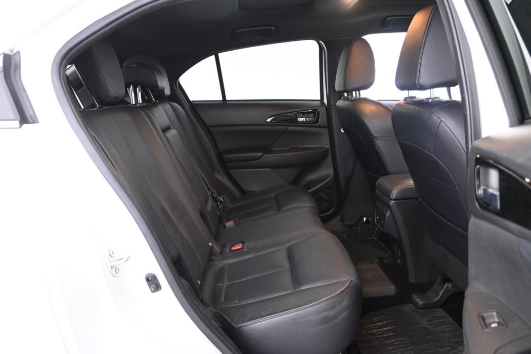 MITSUBISHI Eclipse Cross 2021