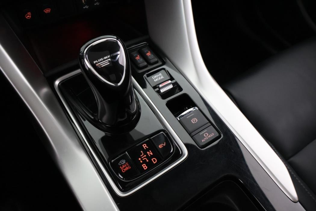 MITSUBISHI Eclipse Cross 2021