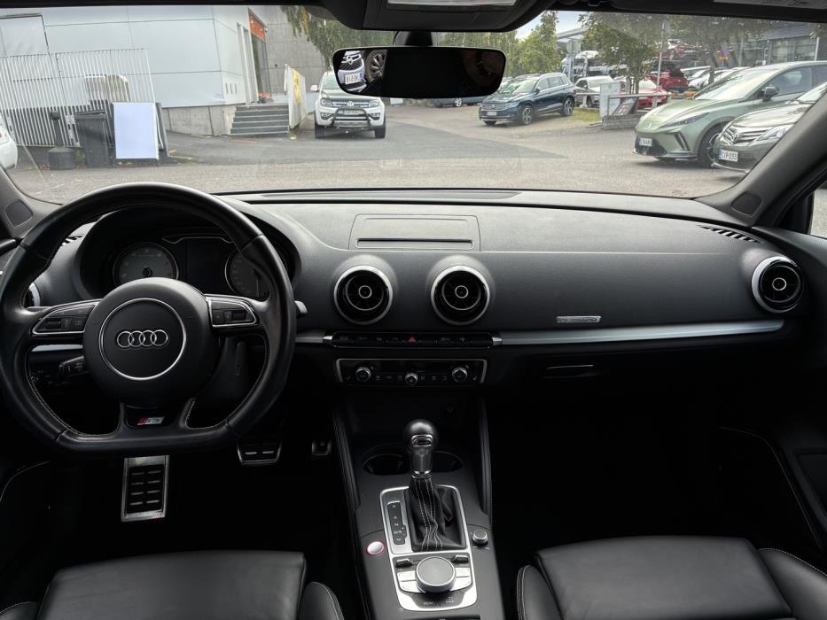 AUDI S3 2015