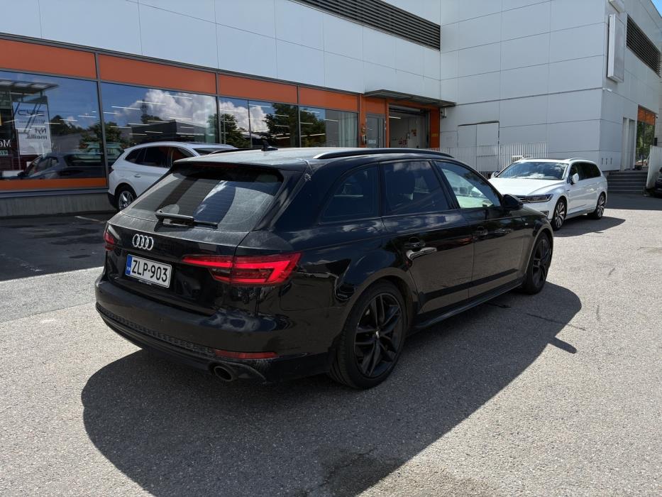 AUDI A4 2017