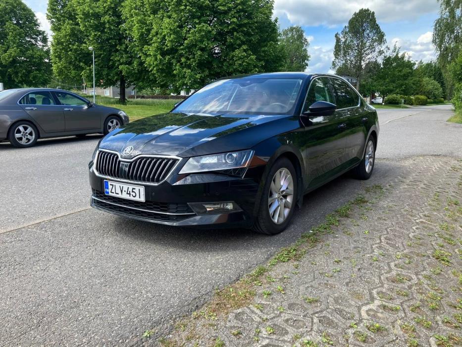 SKODA Superb 2018