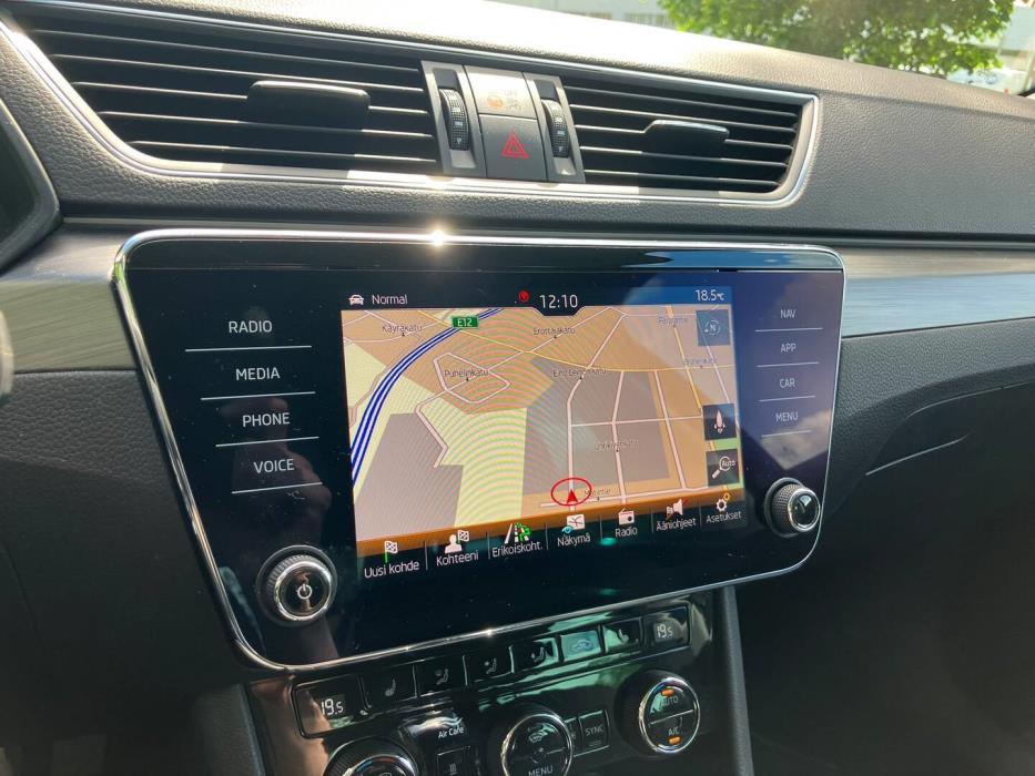 SKODA Superb 2018