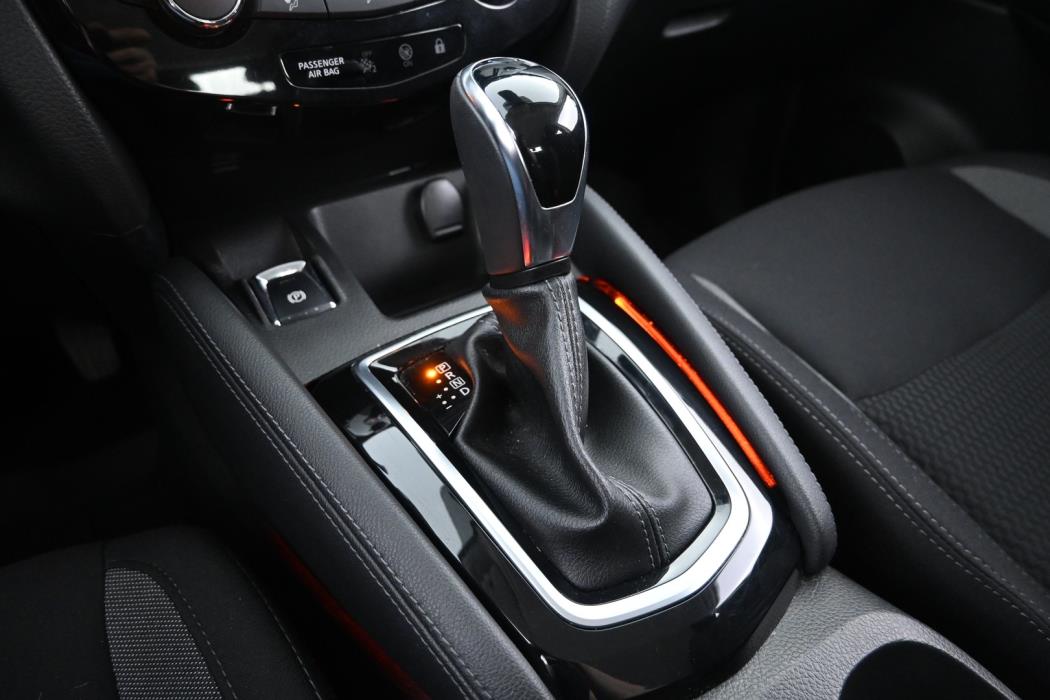 NISSAN Qashqai 2019
