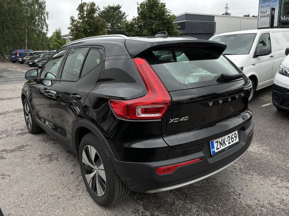 VOLVO XC40 2020