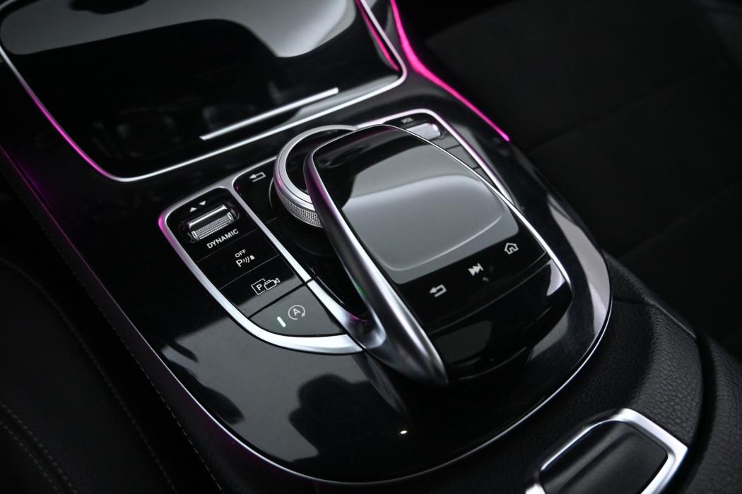 MERCEDES-BENZ E 2017