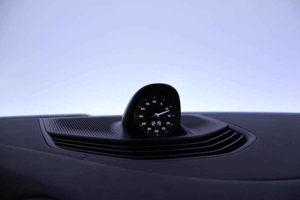 PORSCHE Taycan 2020