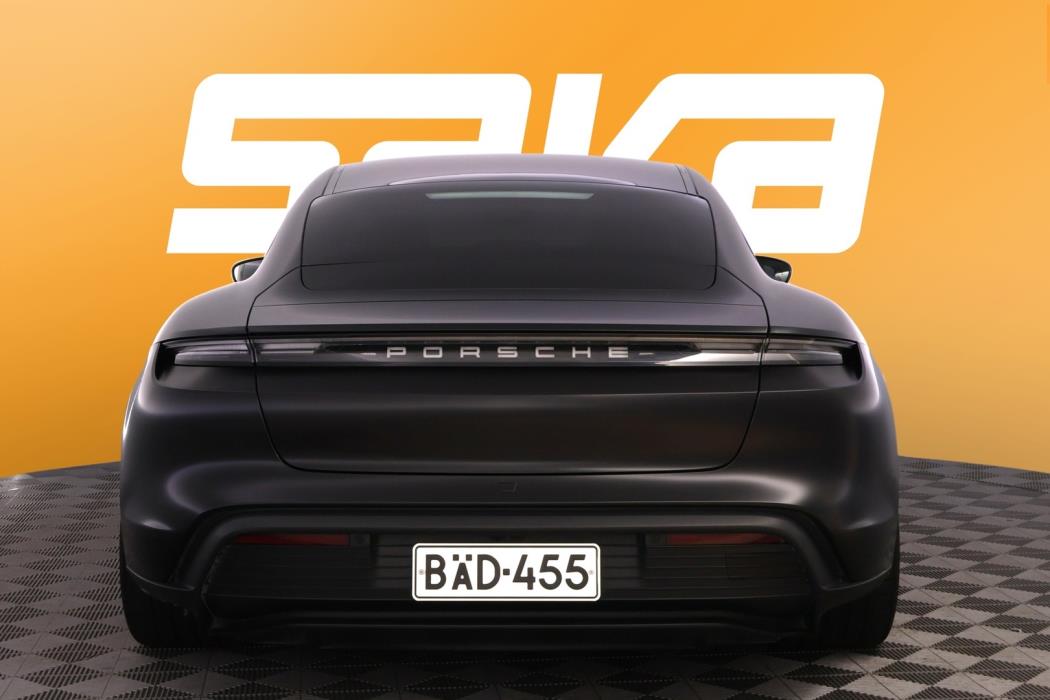 PORSCHE Taycan 2020