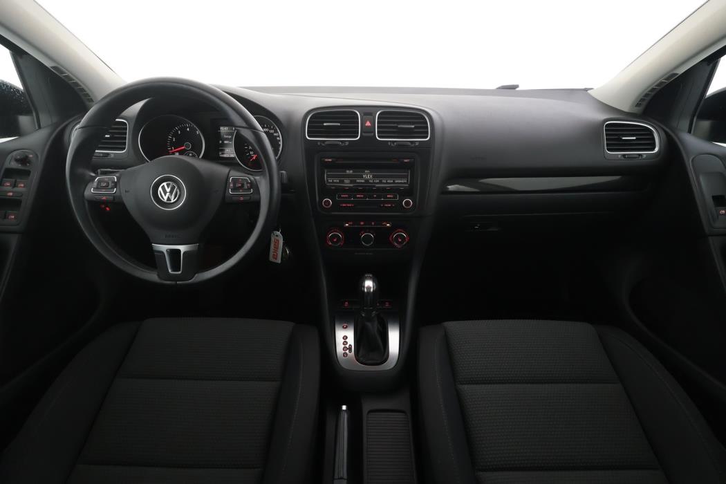 VOLKSWAGEN Golf 2013