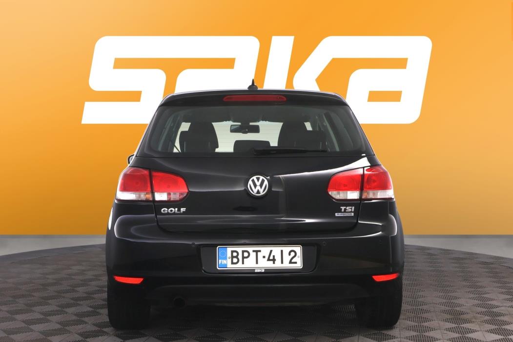 VOLKSWAGEN Golf 2013