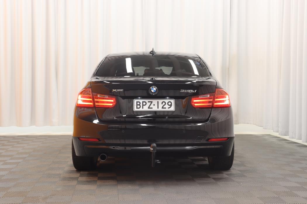 BMW 320 2013