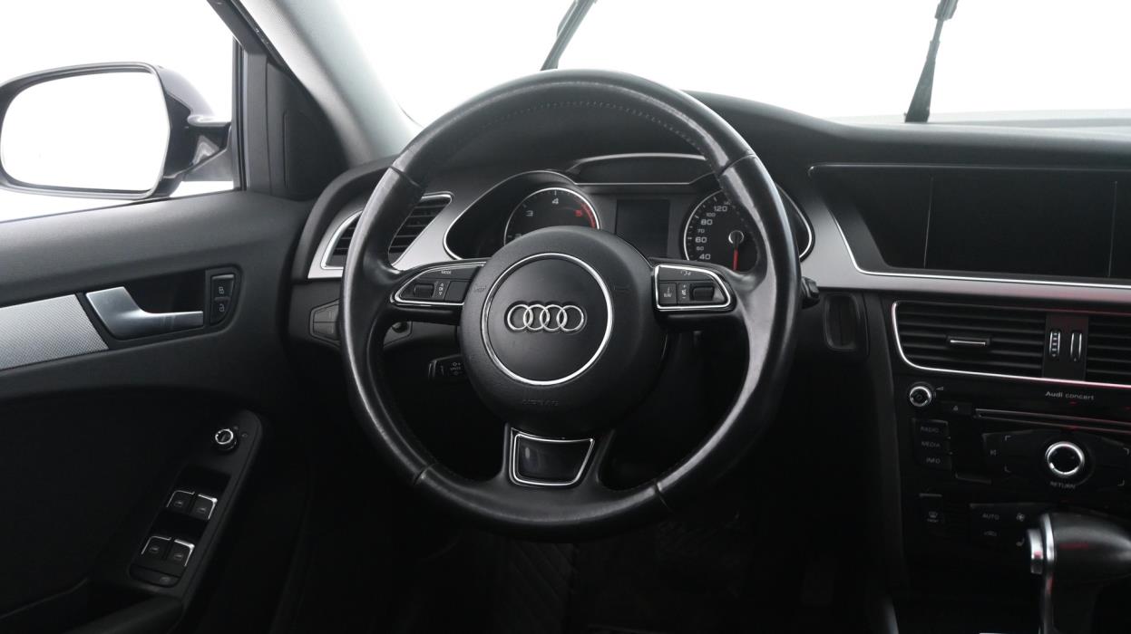 AUDI A4 2013
