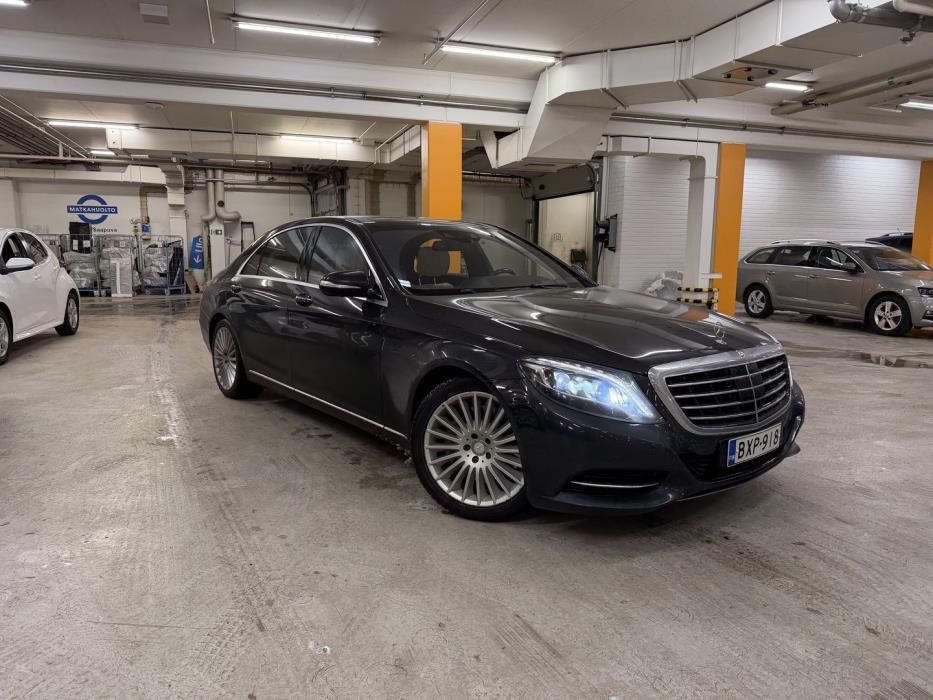 MERCEDES-BENZ S 2015