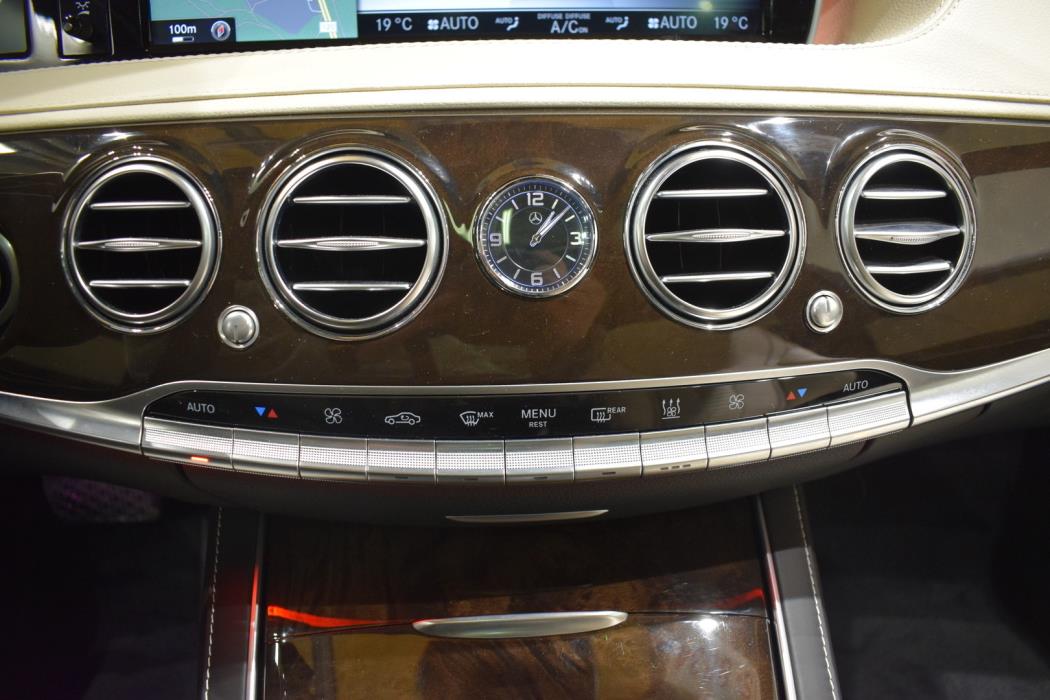 MERCEDES-BENZ S 2015