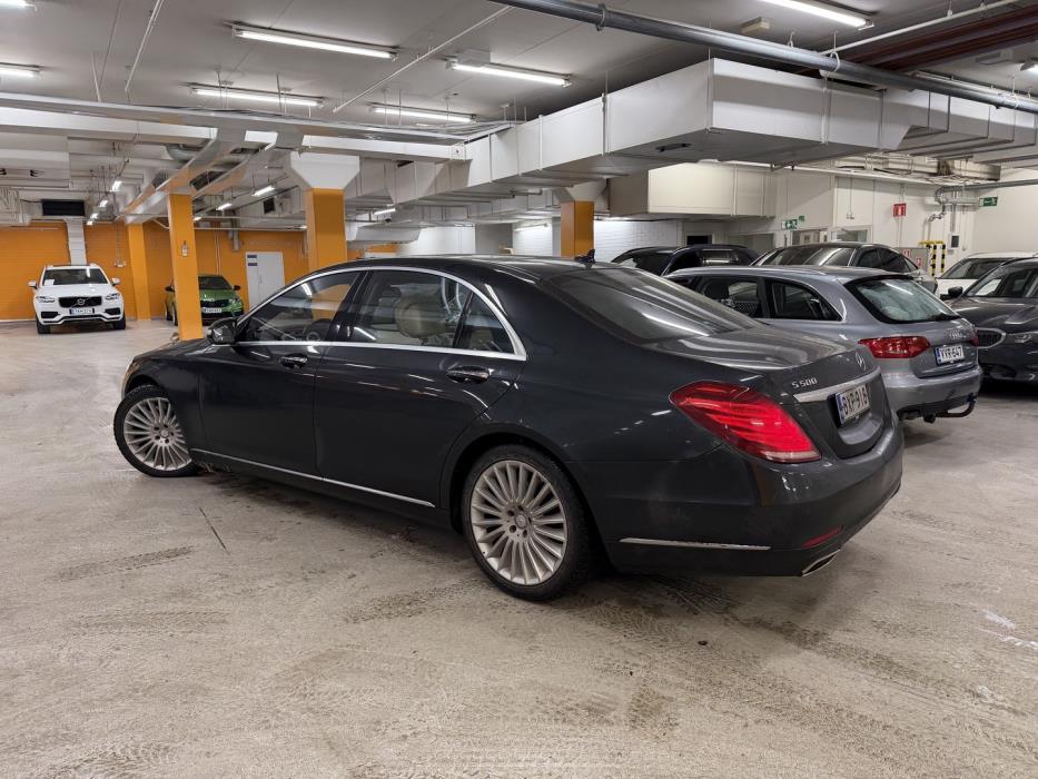 MERCEDES-BENZ S 2015