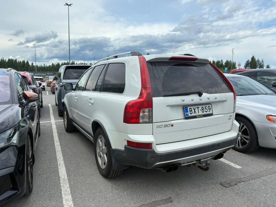 VOLVO XC90 2010