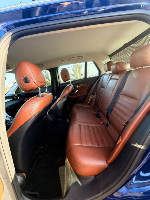 MERCEDES-BENZ C 2016