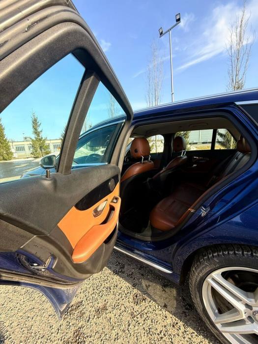 MERCEDES-BENZ C 2016