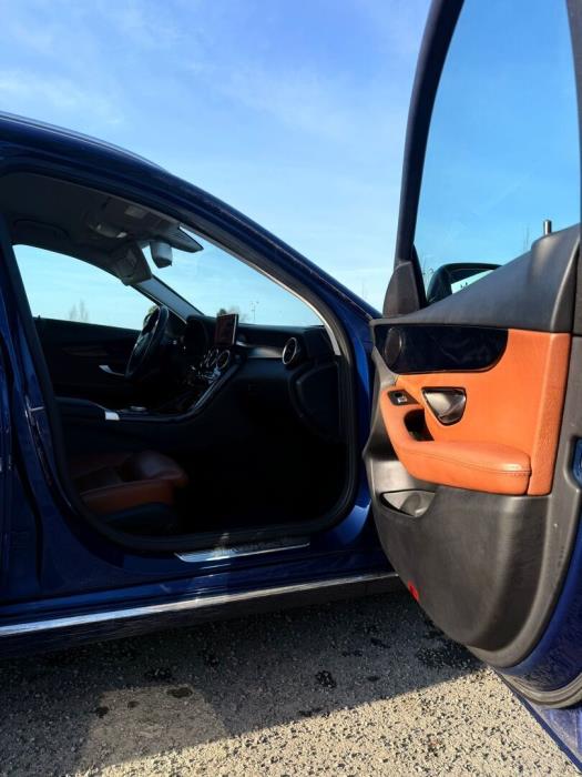 MERCEDES-BENZ C 2016