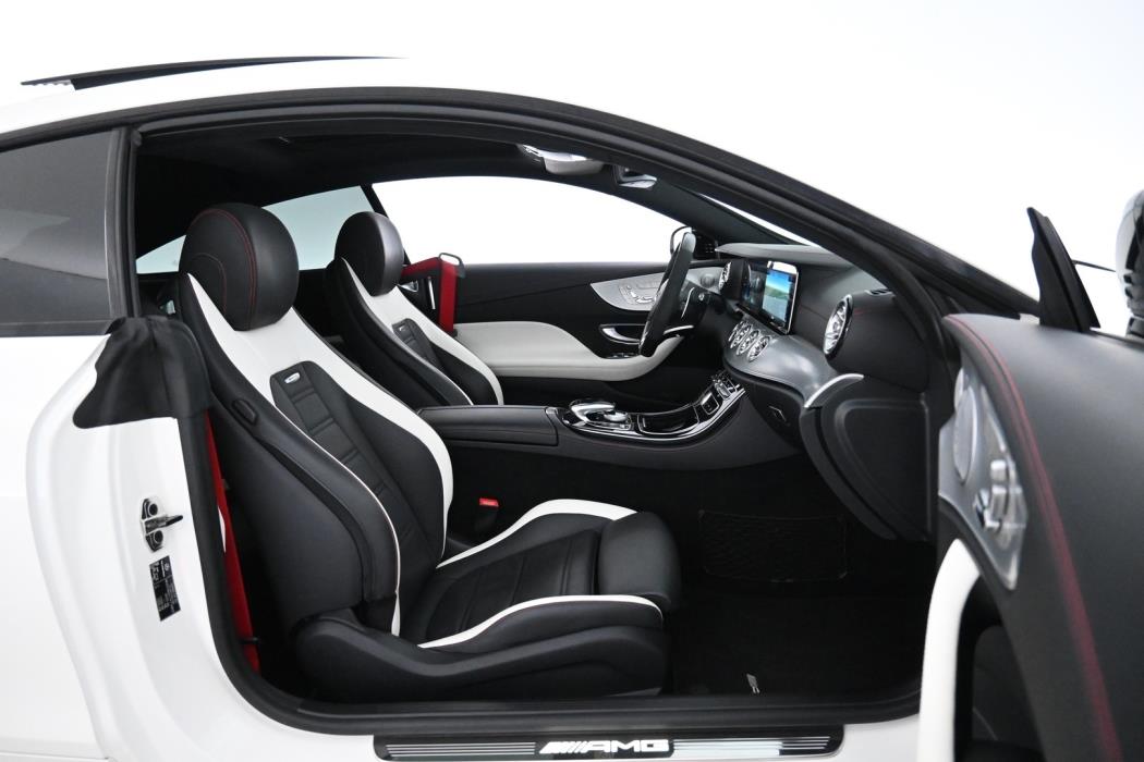 MERCEDES-BENZ E 53 AMG 2019