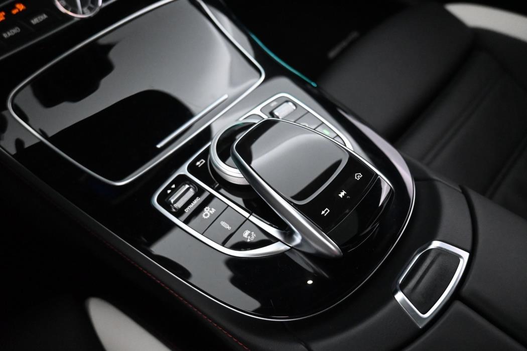 MERCEDES-BENZ E 53 AMG 2019