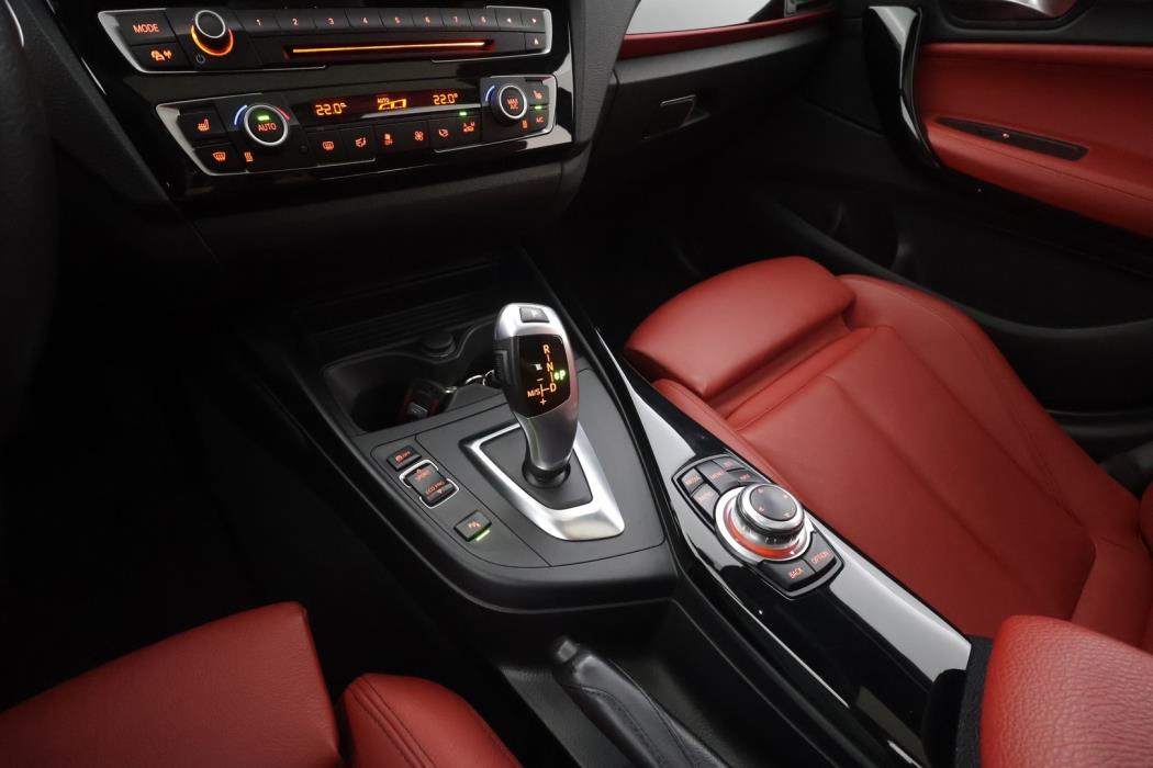 BMW 120 2016