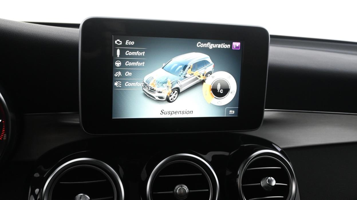 MERCEDES-BENZ GLC 2018