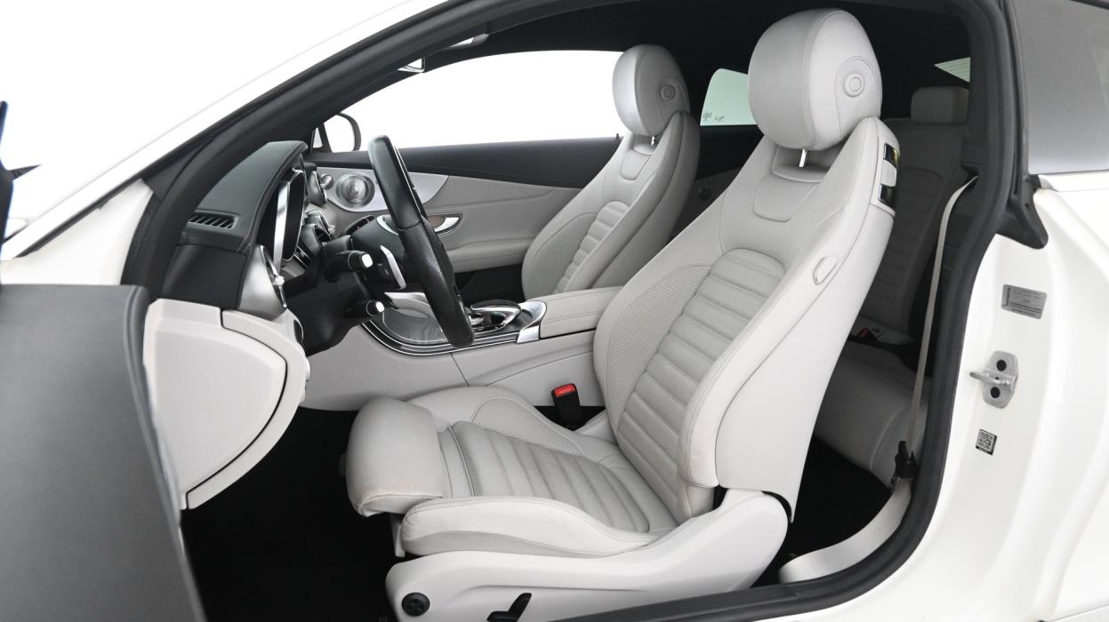 MERCEDES-BENZ C 2016