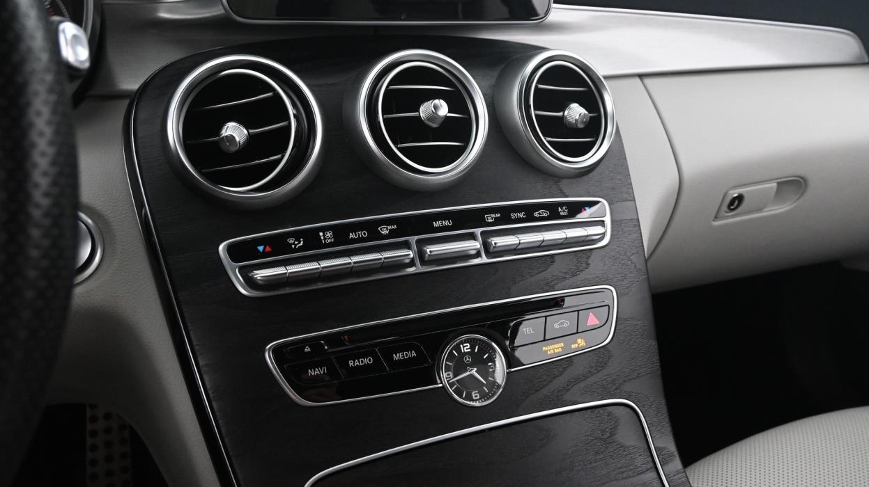 MERCEDES-BENZ C 2016