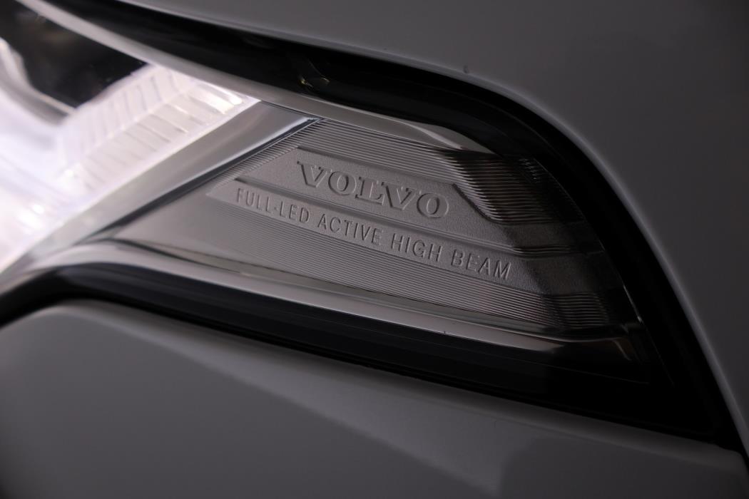 VOLVO XC90 2016
