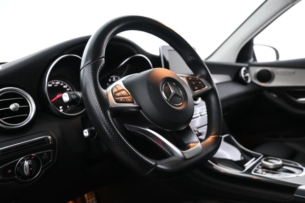 MERCEDES-BENZ GLC 2017