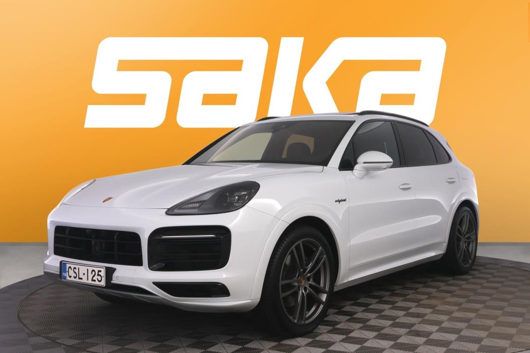 PORSCHE Cayenne 2023