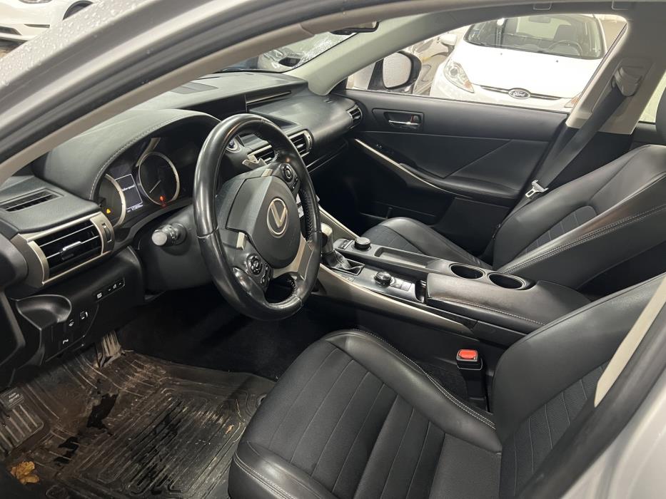 LEXUS IS 2014