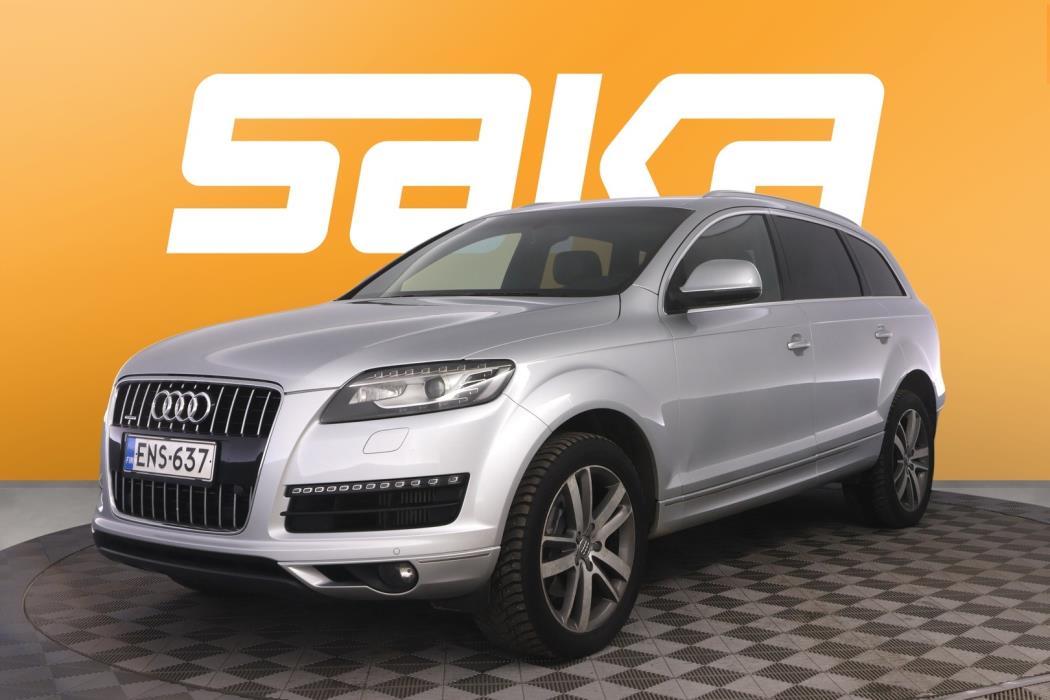 AUDI Q7 2012
