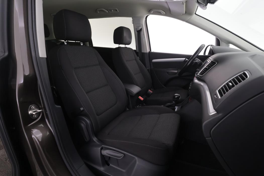 VOLKSWAGEN Sharan 2016