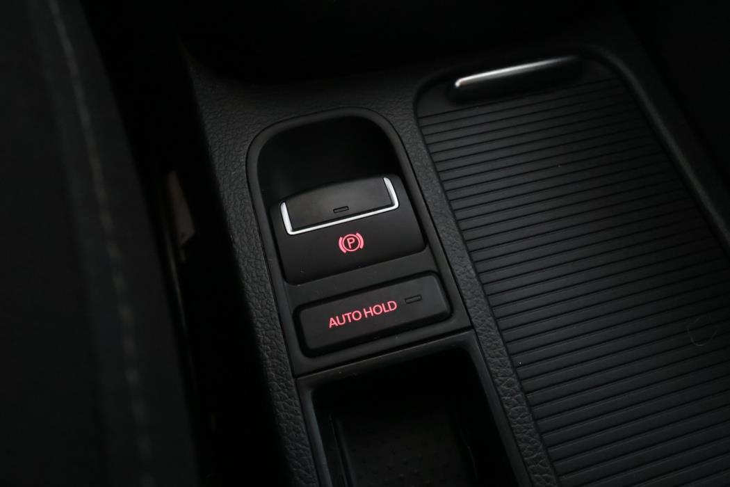 VOLKSWAGEN Sharan 2016
