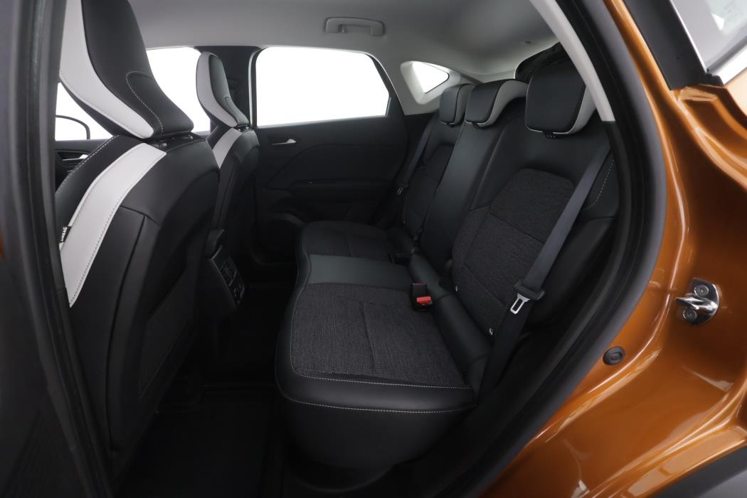 RENAULT Captur 2021