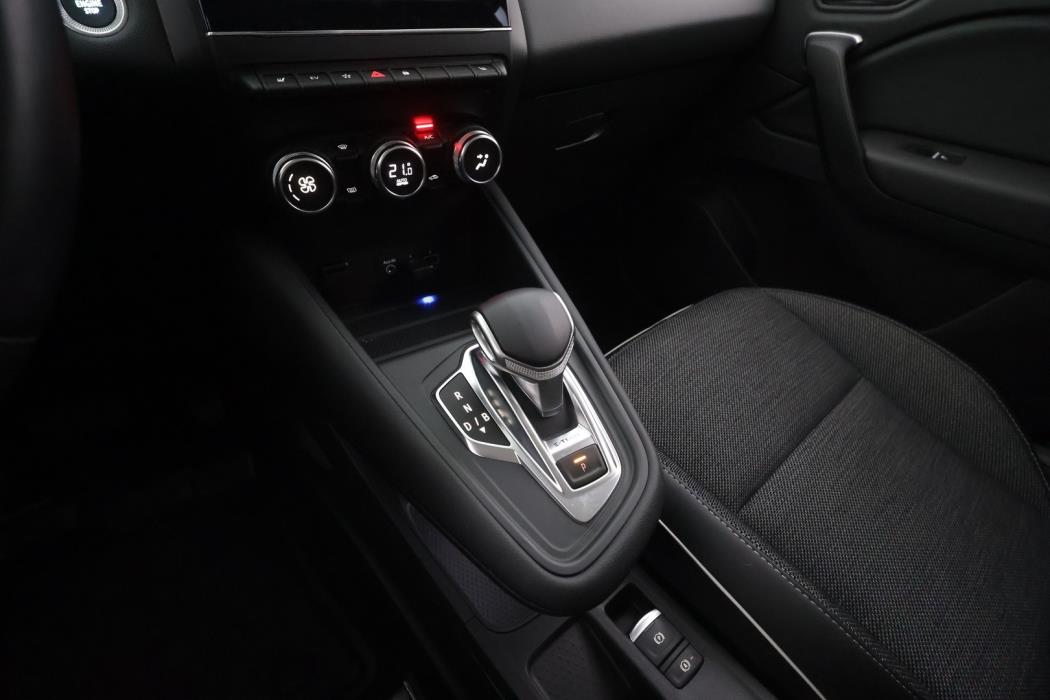 RENAULT Captur 2021