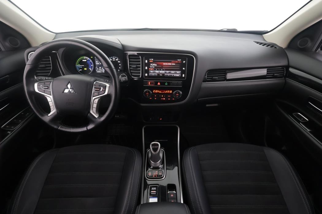 MITSUBISHI Outlander PHEV 2019