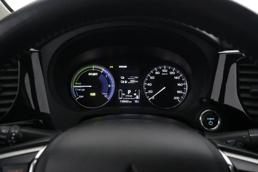 MITSUBISHI Outlander PHEV 2019