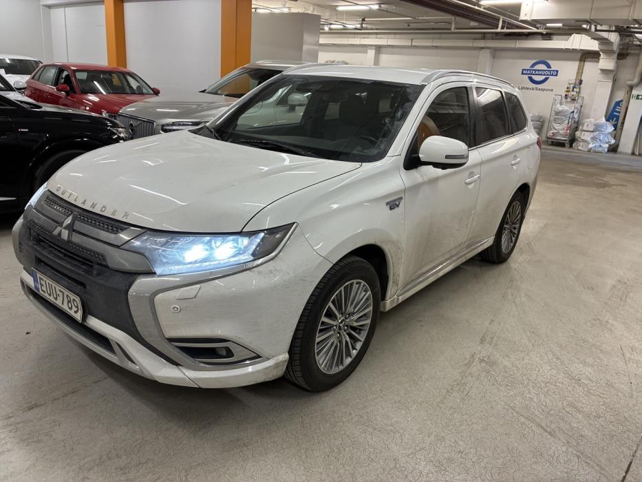 MITSUBISHI OUTLANDER PHEV 2021