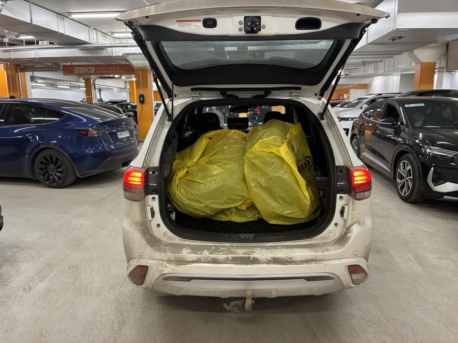 MITSUBISHI OUTLANDER PHEV 2021