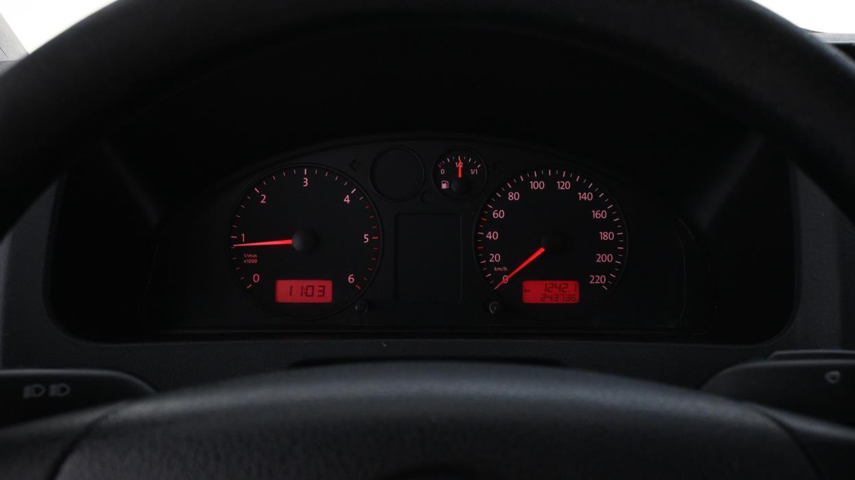 VOLKSWAGEN Transporter 2008