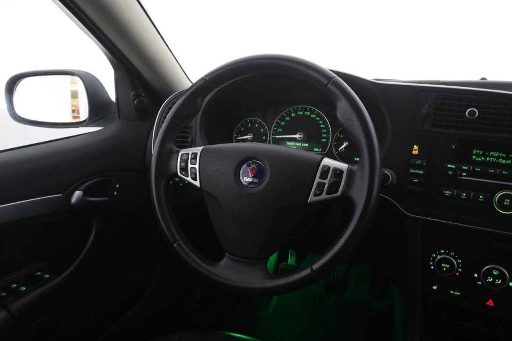 SAAB 9-3 2011