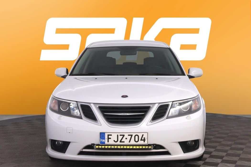 SAAB 9-3 2011