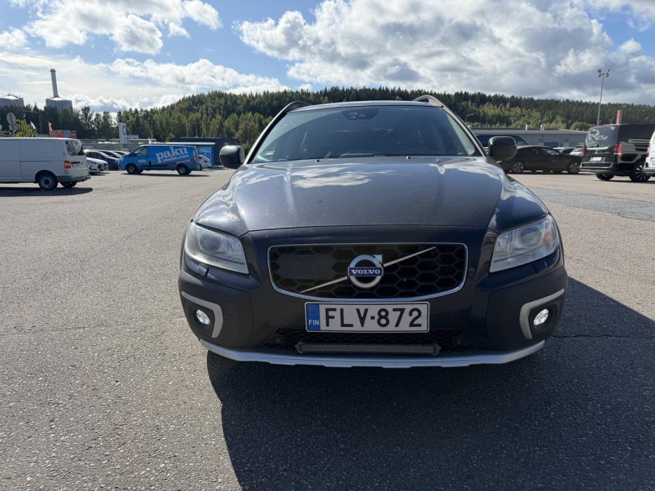 VOLVO XC70 2016