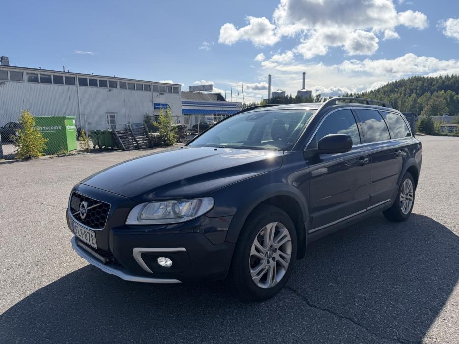 VOLVO XC70 2016