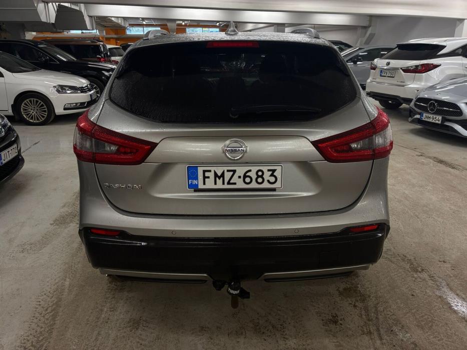 NISSAN Qashqai 2018