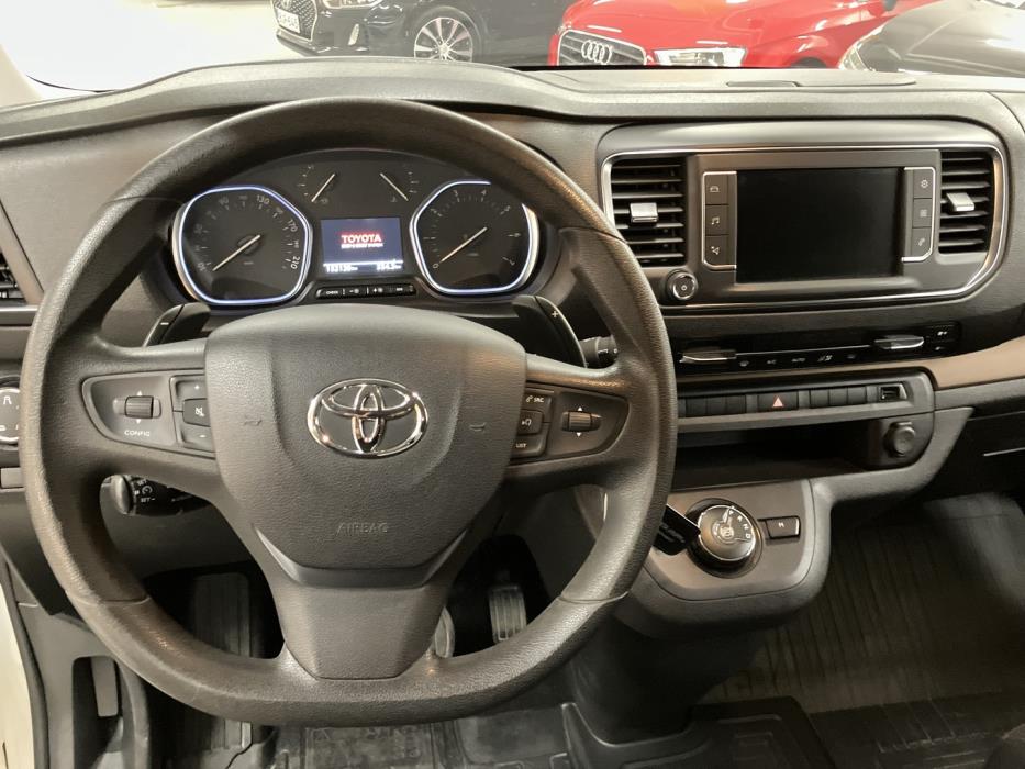 TOYOTA Proace Verso 2018