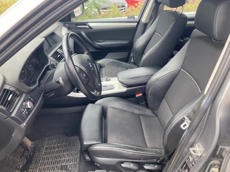 BMW X3 2012